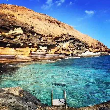 Costa Sol Seaside Дом отдыха Коста-дель-Силенцио