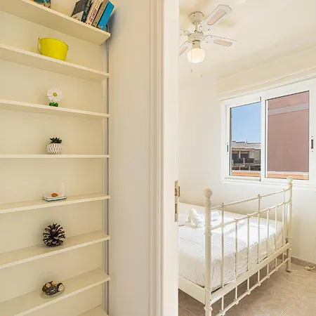 Дом отдыха Costa Sol Seaside