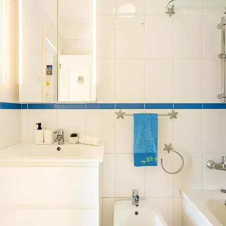 Дом отдыха Costa Sol Seaside *