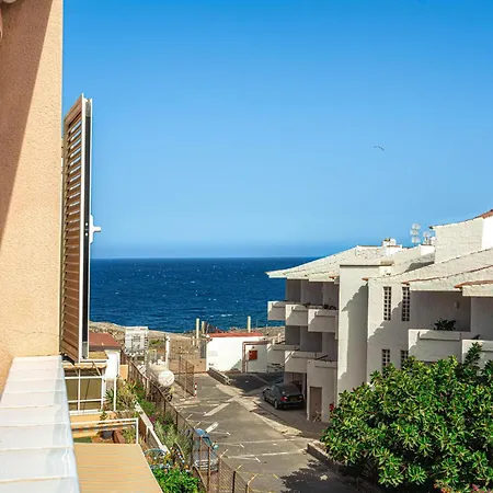 Costa Sol Seaside Дом отдыха